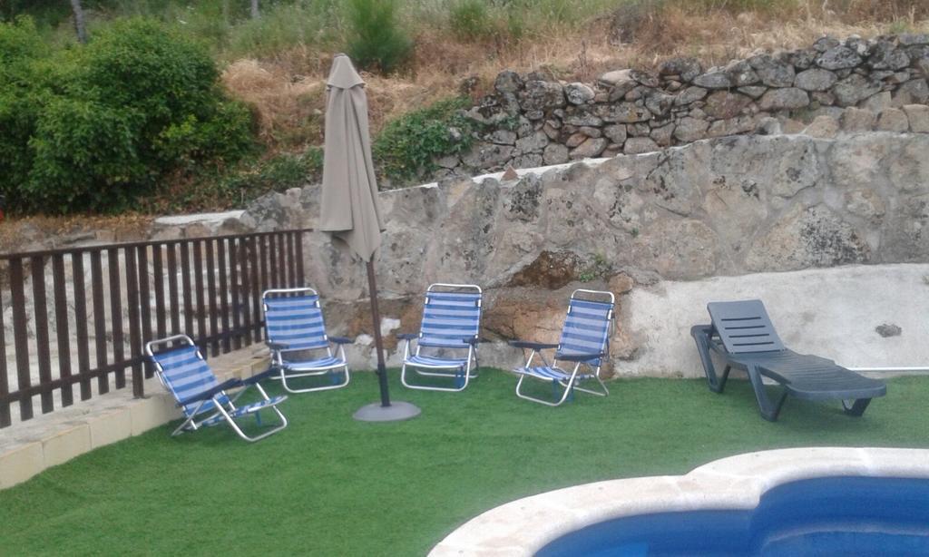Casas Rurales La Dehesa Casas del Monte Екстериор снимка