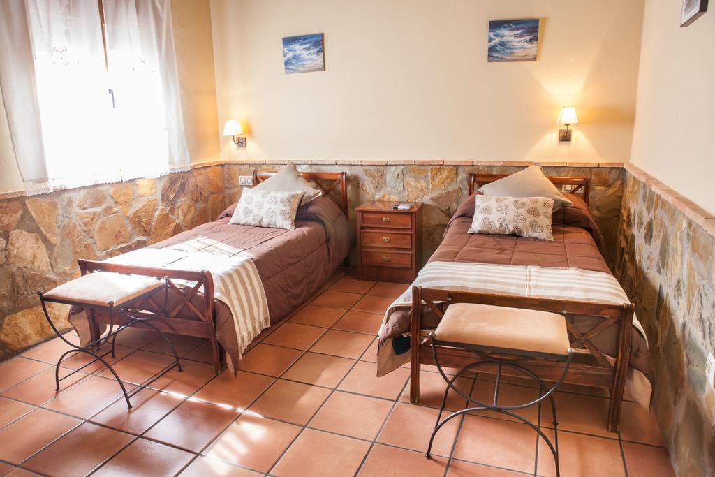 Casas Rurales La Dehesa Casas del Monte Екстериор снимка